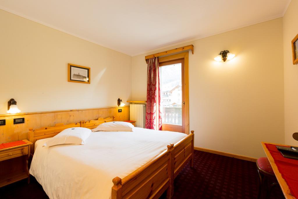 Hotel Pontiglia Livigno Kültér fotó