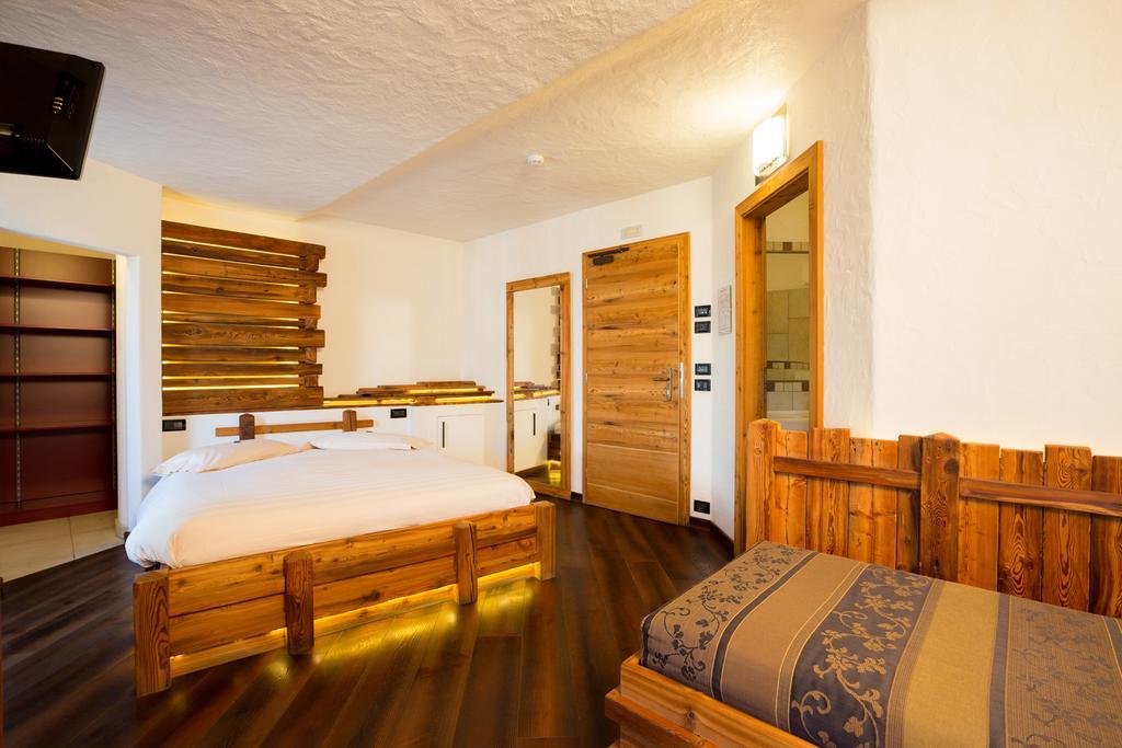 Hotel Pontiglia Livigno Kültér fotó