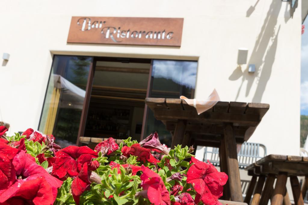 Hotel Pontiglia Livigno Kültér fotó